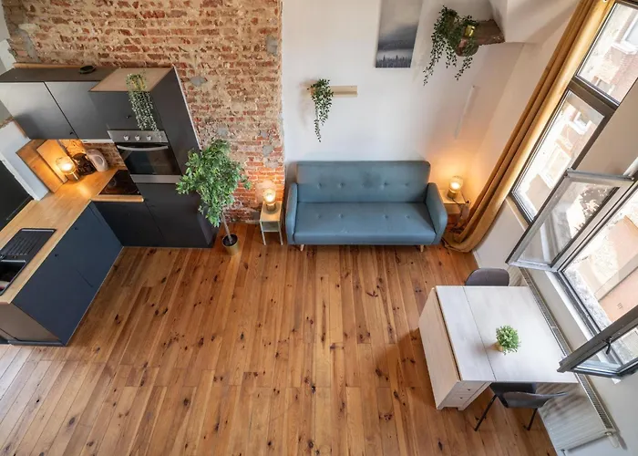 Two-Bedroom Apartment By The River